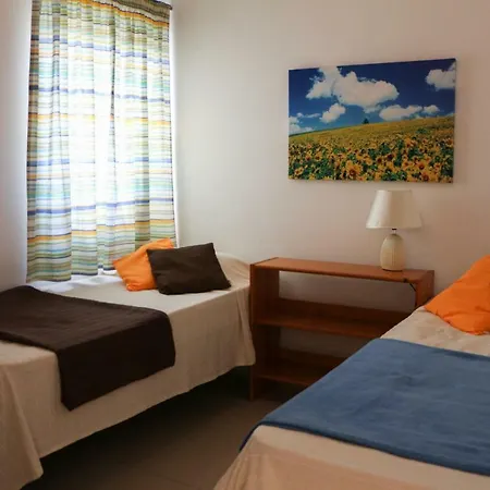 St.paul's Bay Three Bedroom With Country Views